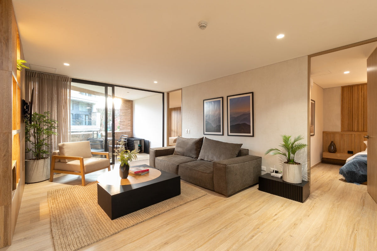 Remodeled Apartment Investment for Short Term Rentals 3 BR
