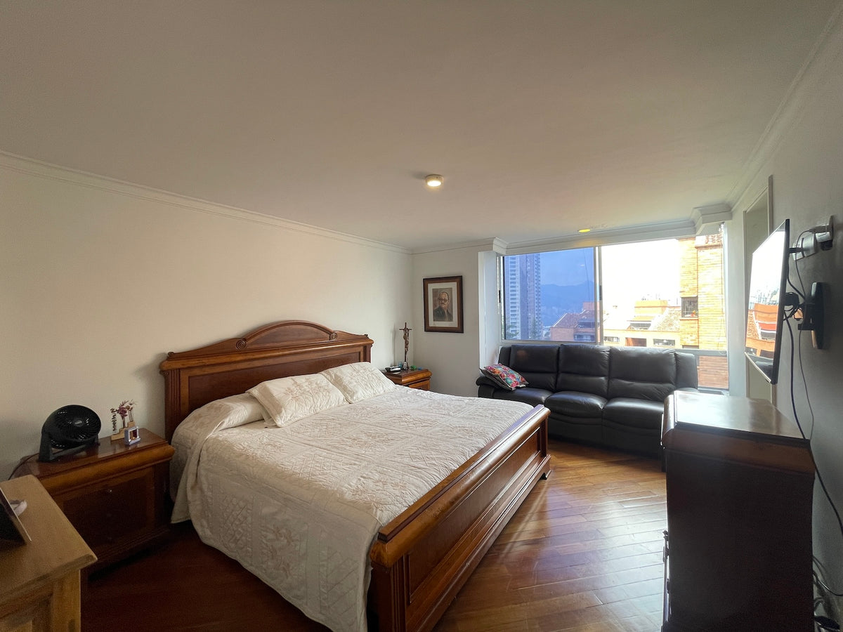 Apartment in the Loma de Las Santas Sector, 3 BR 