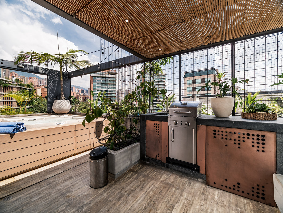 Penthouse de lujo en Provenza con terraza privada y jacuzzi, Medellín
