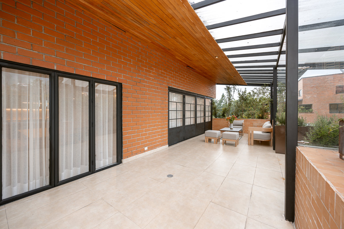 Penthouse Duplex con Rooftop, Jacuzzi & Turco Sector Provenza 3 BR