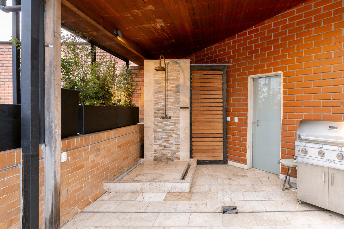 Penthouse Duplex con Rooftop, Jacuzzi & Turco Sector Provenza 3 BR