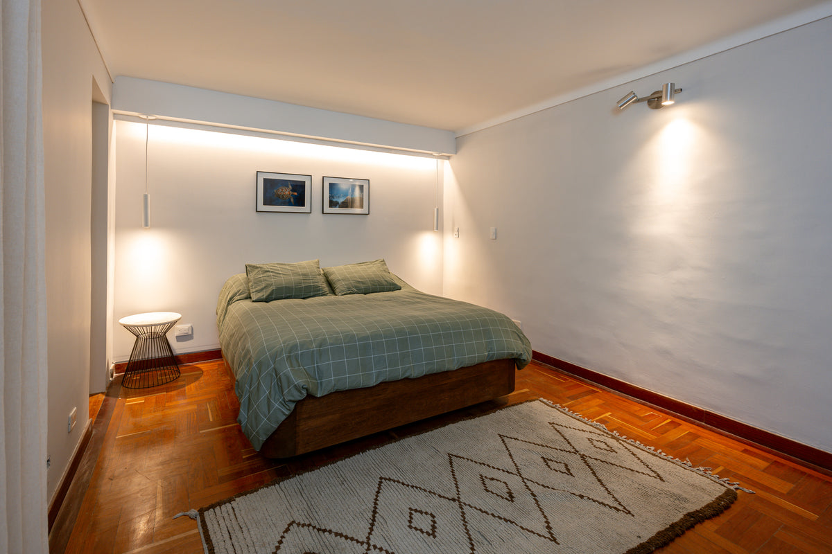 Penthouse Duplex con Rooftop, Jacuzzi & Turco Sector Provenza 3 BR