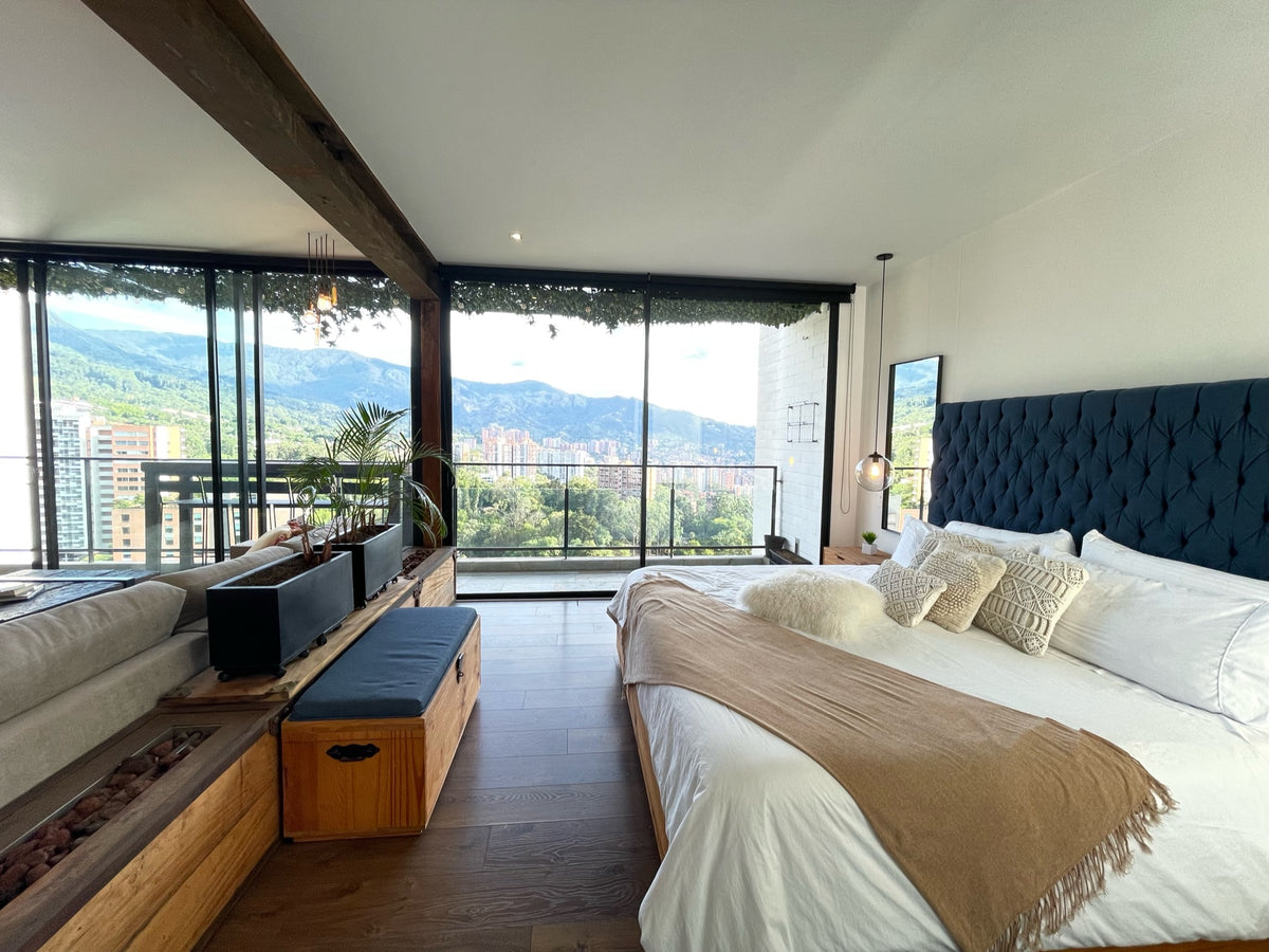 Loft El Poblado San Lucas con vista panorámica 1 BR