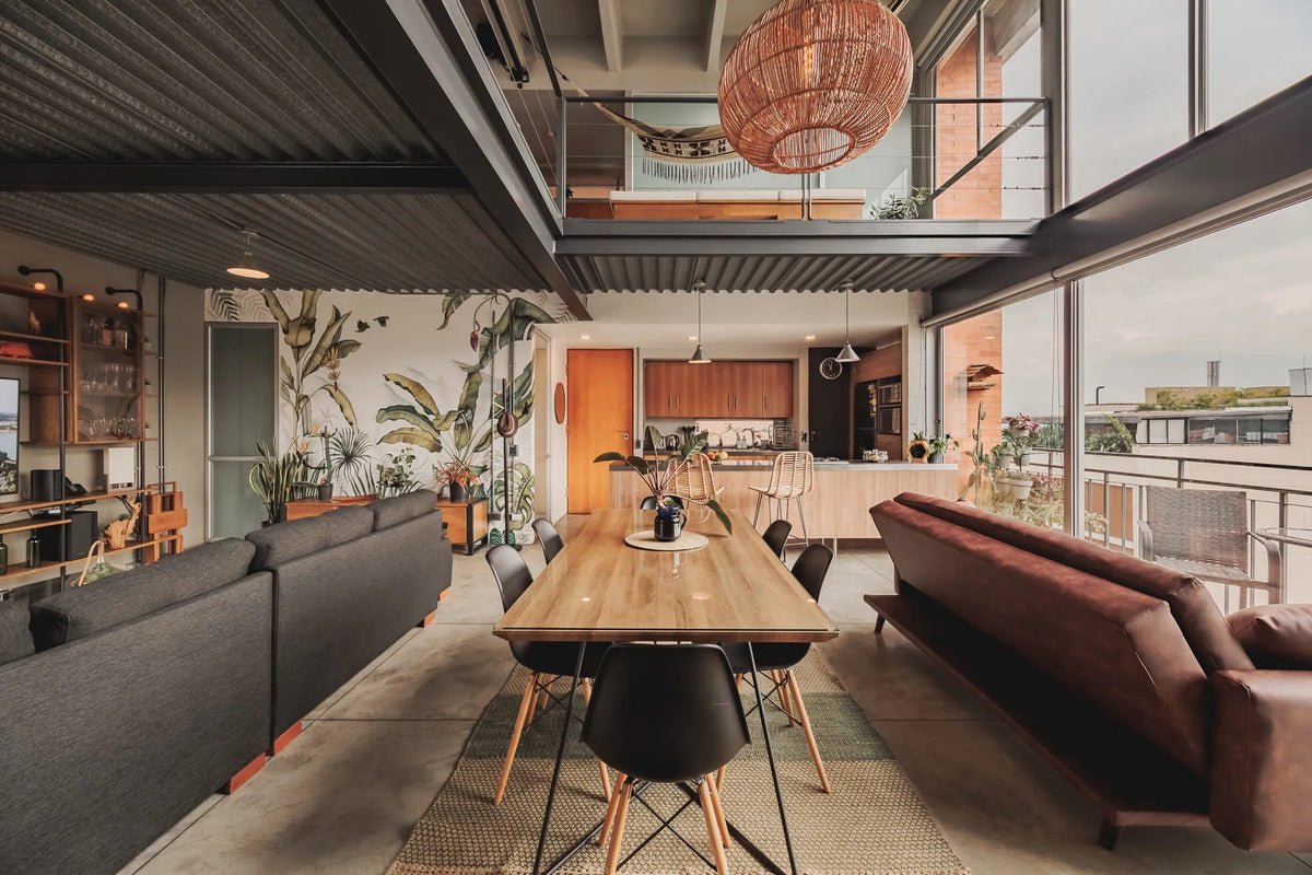 Apartamento tipo loft en El Poblado para renta mensualIdeal para pareja o profesional, totalmente amoblado y con diseño moderno.