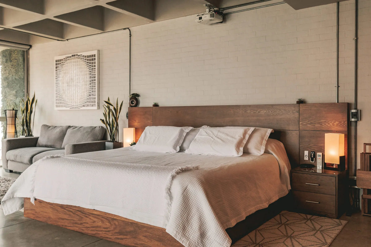 Apartamento tipo loft en El Poblado para renta mensualIdeal para pareja o profesional, totalmente amoblado y con diseño moderno.