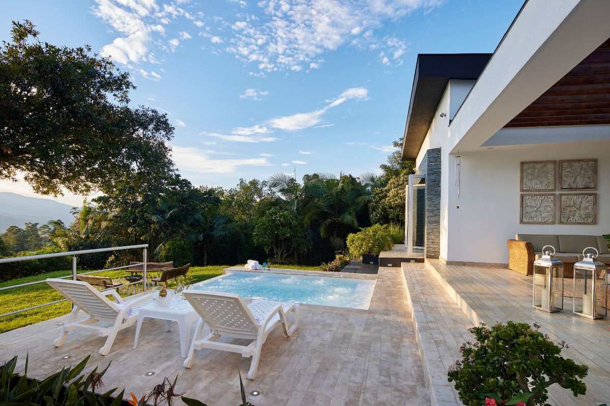 Casa campestre Loma del Escobero 3 BR con Jacuzzi