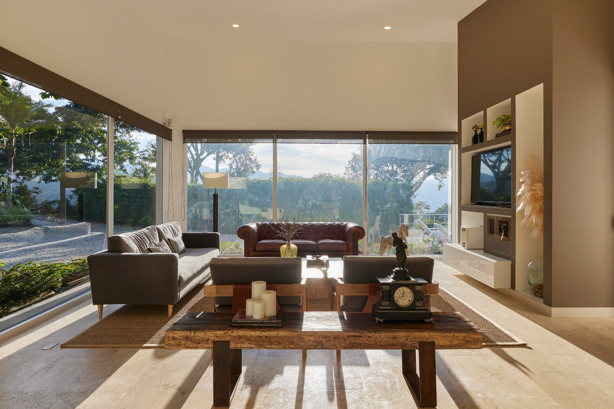Country house in Alto del Escobero sector, 3 BR with Jacuzzi
